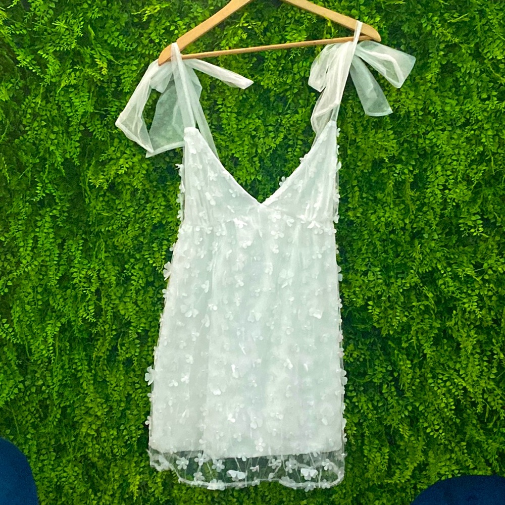 White dress with HD accents size medium
